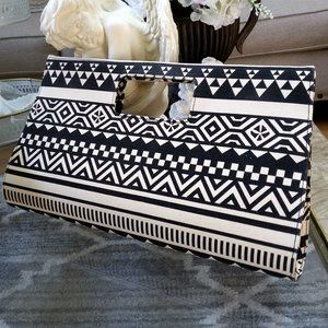 BEAUTIFUL Boho AZTEC OVER SIZED CLUTCH BAG